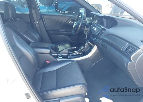 2016 Honda Accord Sport z USA, uszkodzony, nr VIN 1HGCR2F54GA074612